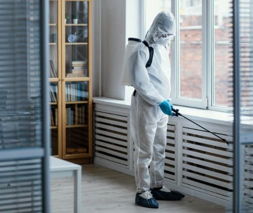 pest control blue collar 